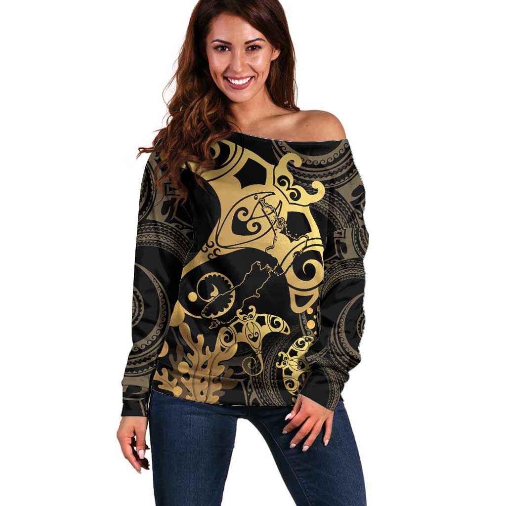 Black And Gold Aotearoa Whai Off Shoulder Sweater NZ Stingrays Maori Curves Style LT14 Women Gold - Polynesian Pride