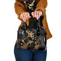 Black And Gold Aotearoa Whai Shoulder Handbag NZ Stingrays Maori Curves Style LT14 One Size Gold - Polynesian Pride