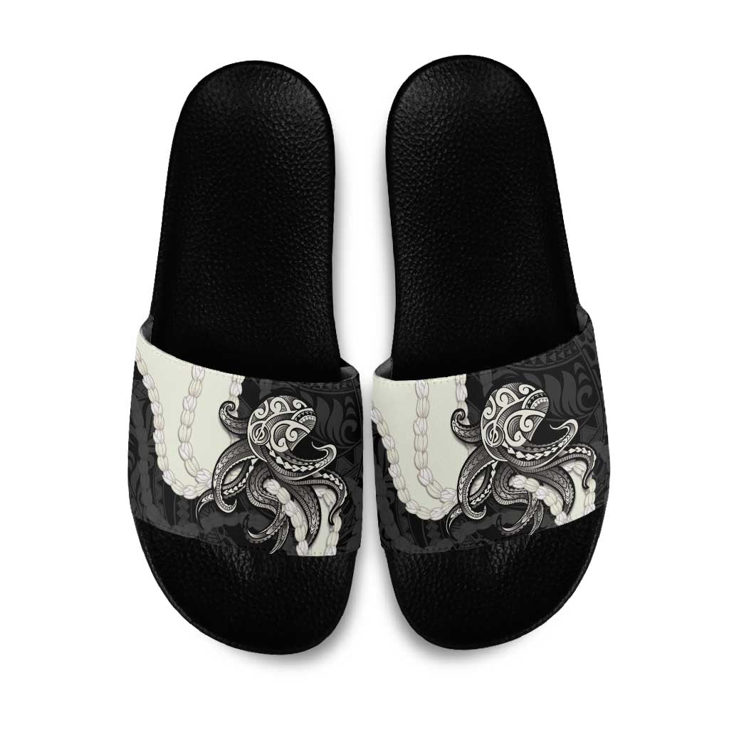 Black Polynesia Tribal Octopus Tattoo Slide Sandals Pikake Lei Polynesian Pattern LT14 Black - Polynesian Pride