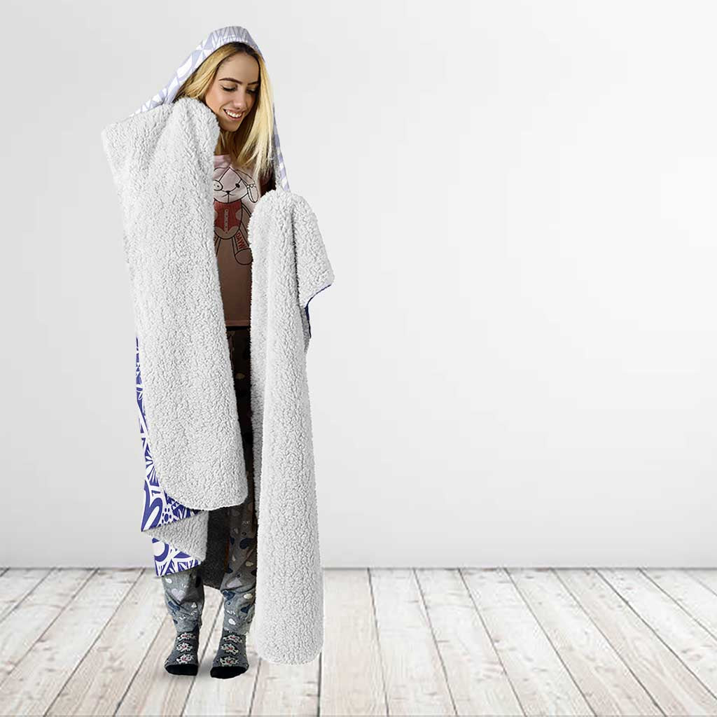 Personalised Queen Salote College Hooded Blanket Kolisi Fefine 100th Anniversary Kupesi White LT14 - Polynesian Pride