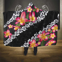 Black Polynesia Hooded Blanket Plumeria With Hibiscus Pattern Tropical Vibes LT14 - Polynesian Pride