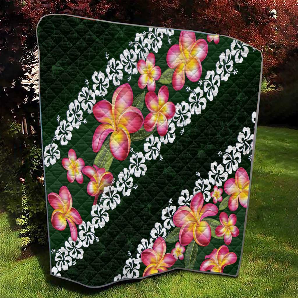 Green Polynesia Quilt Plumeria With Hibiscus Pattern Tropical Vibes LT14 - Polynesian Pride