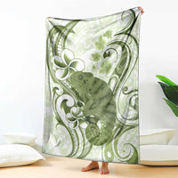 Green And White Hawaii Chameleon Blanket Plumeria Polynesian Tribal Art LT14 - Polynesian Pride