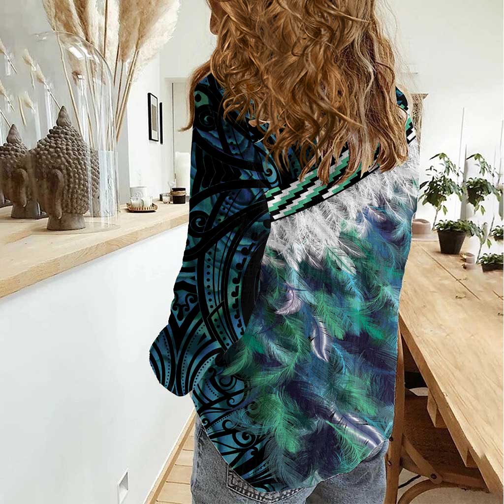 Turquoise Traditional Cloak Aotearoa Women Casual Shirt Maori Paua Shell Korowai Pattern LT14 - Polynesian Pride