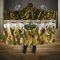 Yellow Traditional Cloak Aotearoa Hooded Blanket Maori Paua Shell Korowai Pattern LT14 - Polynesian Pride