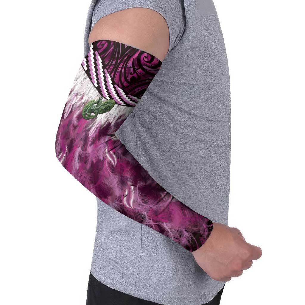 Pink Traditional Cloak Aotearoa Arm Sleeves Maori Paua Shell Korowai Pattern LT14 - Polynesian Pride