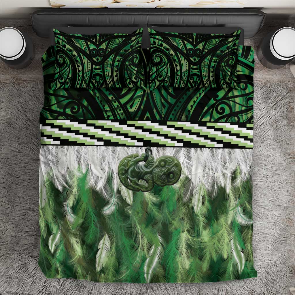 Green Traditional Cloak Aotearoa Bedding Set Maori Paua Shell Korowai Pattern LT14 Green - Polynesian Pride