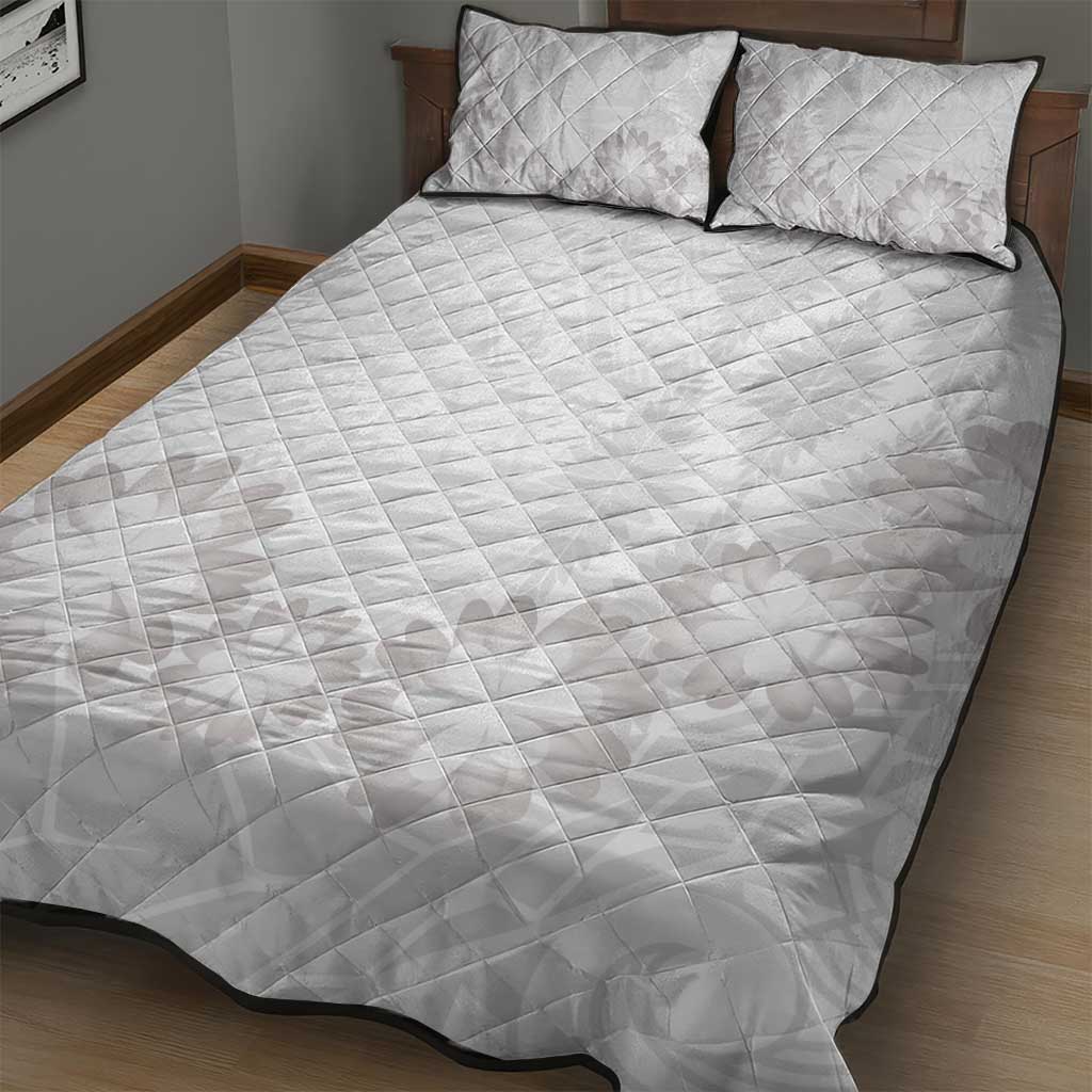 Tonga White Sunday Quilt Bed Set Manuia le Aso Sa o Tamaiti Heilala With Ngatu Pattern LT14 - Polynesian Pride