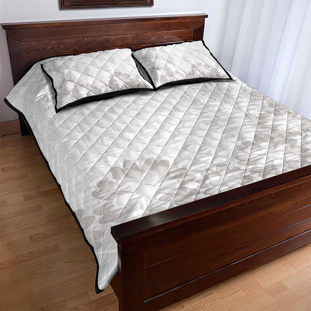Tonga White Sunday Quilt Bed Set Manuia le Aso Sa o Tamaiti Heilala With Ngatu Pattern LT14 - Polynesian Pride