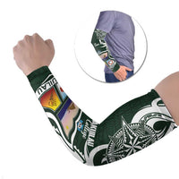 Personalised Tonga Takuilau College Arm Sleeves Est 1975 Tongan Ngatu Pattern LT14 Set of 2 Green - Polynesian Pride