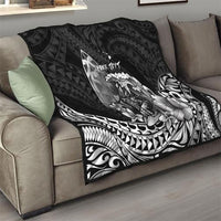 Hawaii Surfing Personalized Quilt Born To Surf Tiki Hawaiian Pattern LT14 - Polynesian Pride