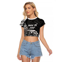 Hawaii Surfing Personalized Raglan Cropped T Shirt Born To Surf Tiki Hawaiian Pattern LT14 Female Black - Polynesian Pride
