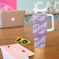 Purple Hawaii Palaka Honohono Pikake Tumbler With Handle Hawaiian Orchid Lei Polynesian Pattern LT14 - Polynesian Pride
