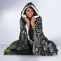 Personalised Australia And Vanuatu Hooded Blanket Aboriginal Lizard Polynesia Ni-Van Pig Tusk LT14 - Polynesian Pride