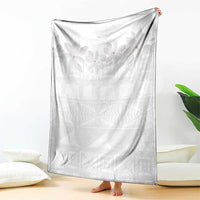 Tokelau White Sunday Blanket Polynesian Pattern Gardenia Thunbergia LT14 - Polynesian Pride