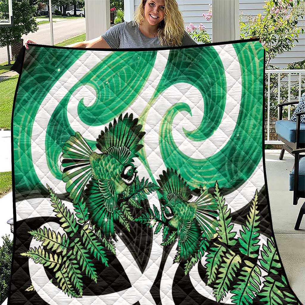 Piwakawaka New Zealand Matariki Quilt Maori New Year Silver Fern Green Galaxy LT14 Green - Polynesian Pride
