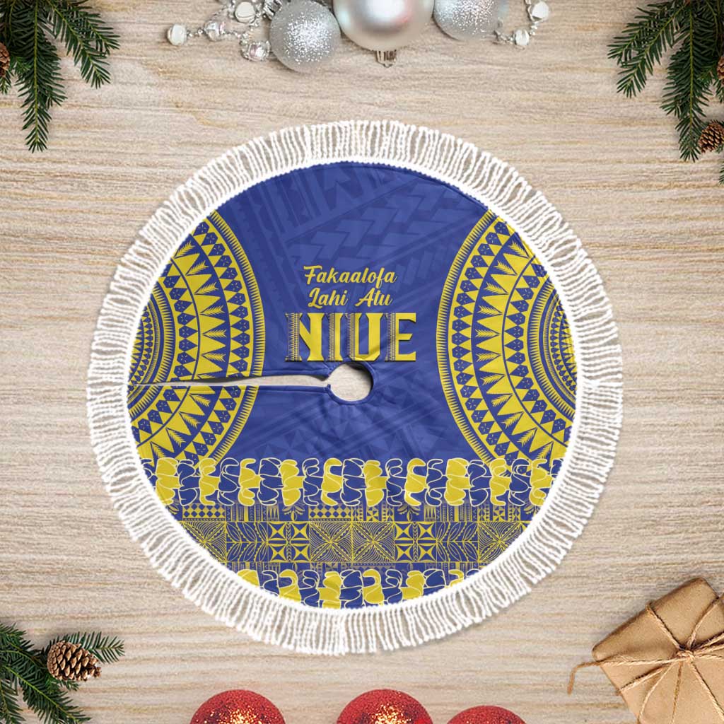 Fakaalofa Lahi Atu Niue Tree Skirt Siapo Pattern With Puakenikeni LT14 Fringed Blue - Polynesian Pride