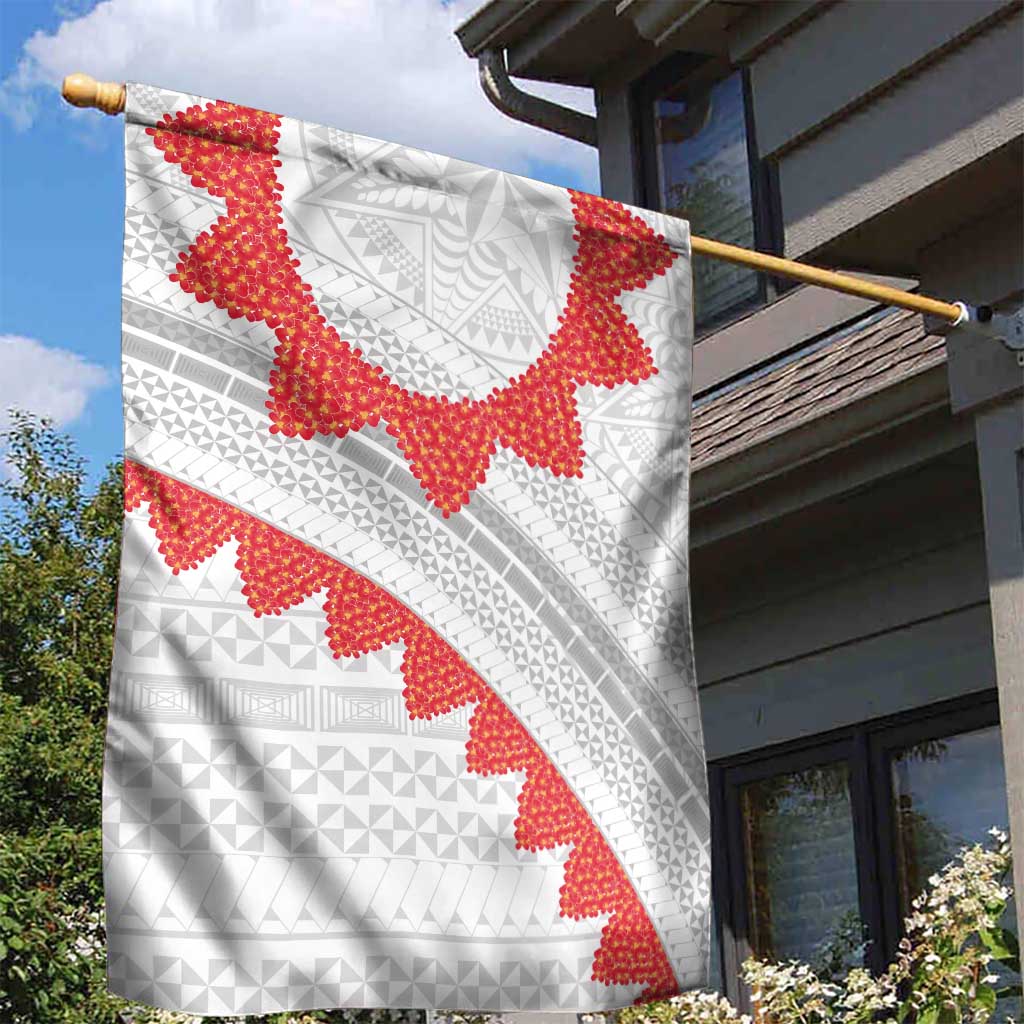 Tonga White Sunday Garden Flag Heilala Flowers Tongan Ngatu Pattern LT14 - Polynesian Pride