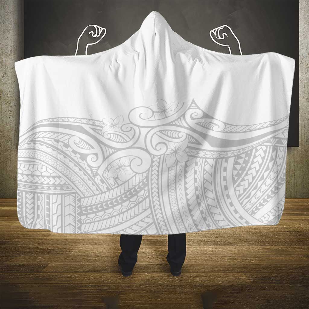 Polynesia White Sunday Hooded Blanket Plumeria Polynesian Tribal Grey Color LT14 - Polynesian Pride