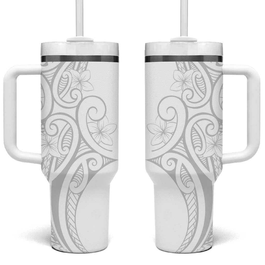 Polynesia White Sunday Tumbler With Handle Plumeria Polynesian Tribal Grey Color LT14 One Size: 40 oz White - Polynesian Pride