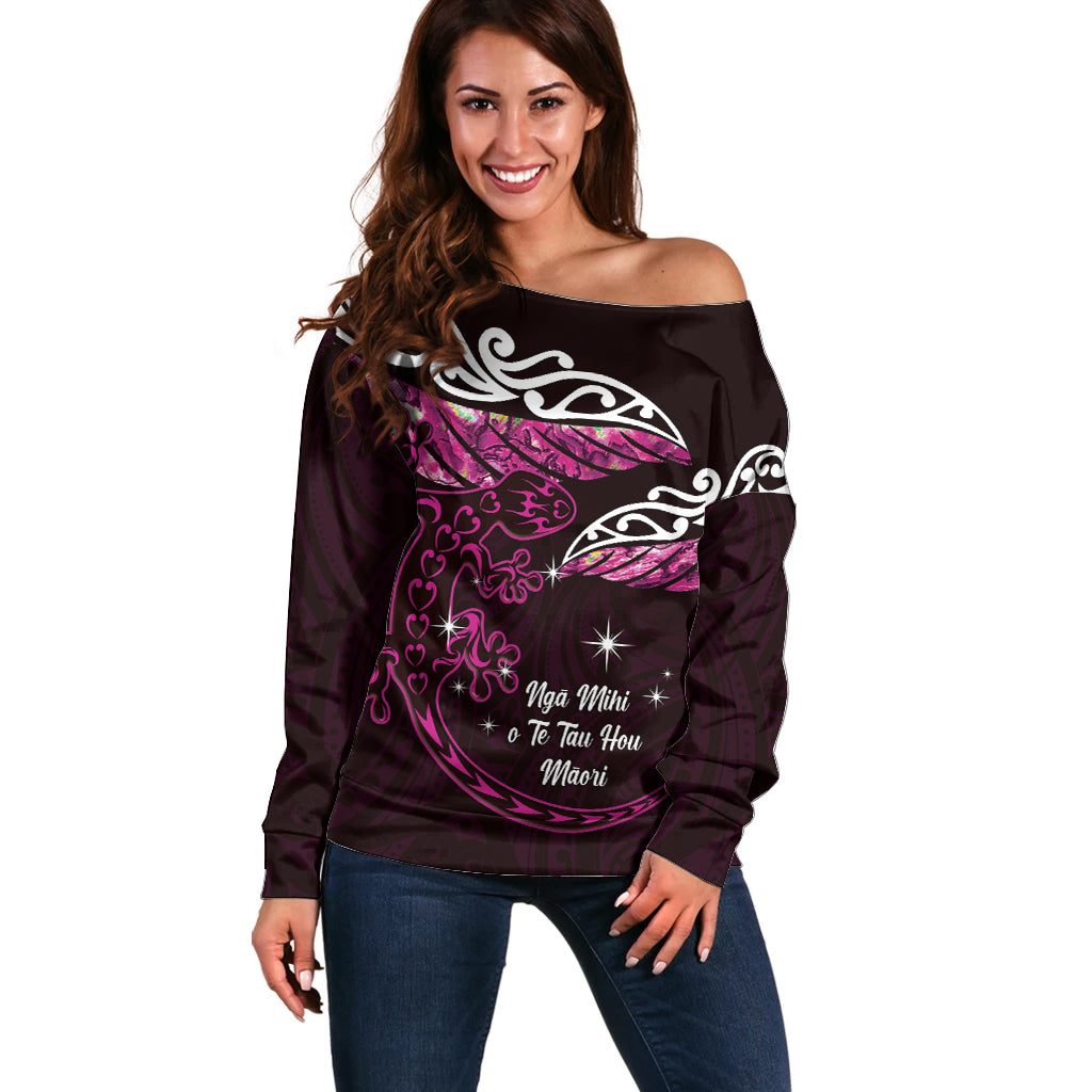 New Zealand Matariki Off Shoulder Sweater Maori New Year Silver Fern And Lizard - Pink