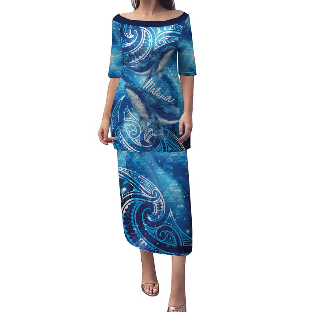 New Zealand Humpback Whale Matariki Puletasi Maori New Year Taniko Niho Taniwha LT14 Long Dress Blue - Polynesian Pride