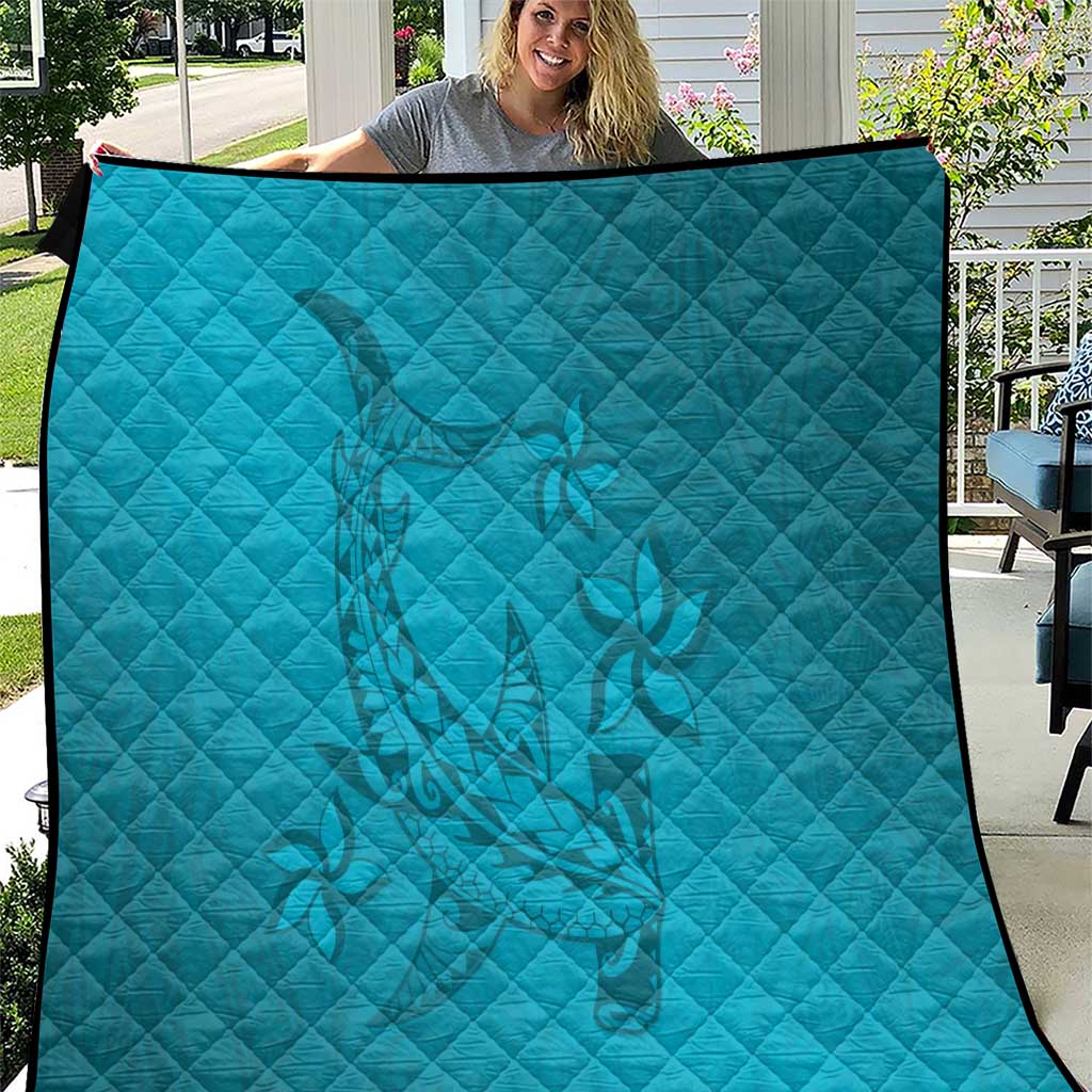 Dark Cyan Gradient Polynesia Quilt Hawaiian Tribal Hammerhead Shark Tattoo