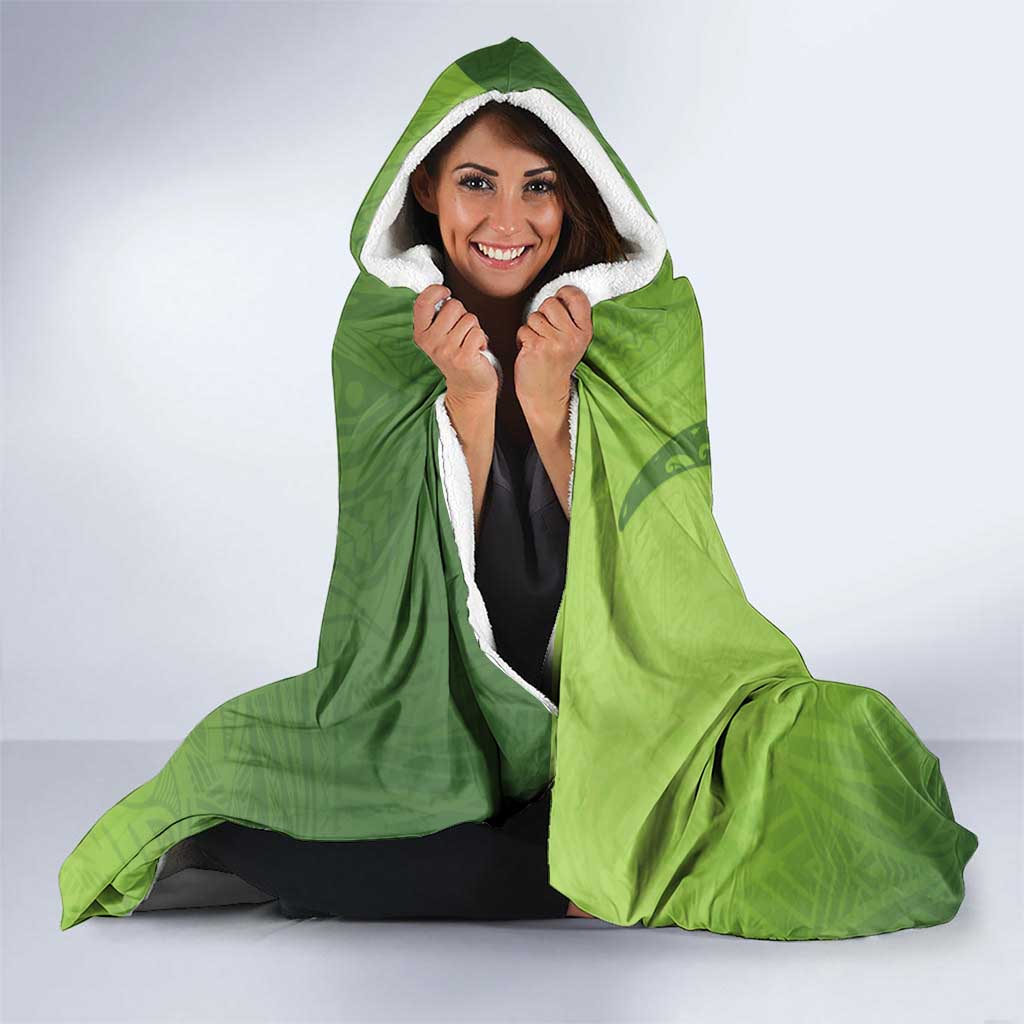 Green Gradient Polynesia Hooded Blanket Hawaiian Tribal Hammerhead Shark Tattoo LT14 - Polynesian Pride
