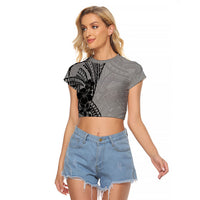 Black Gray Polynesia Tropical Flowers Raglan Cropped T Shirt