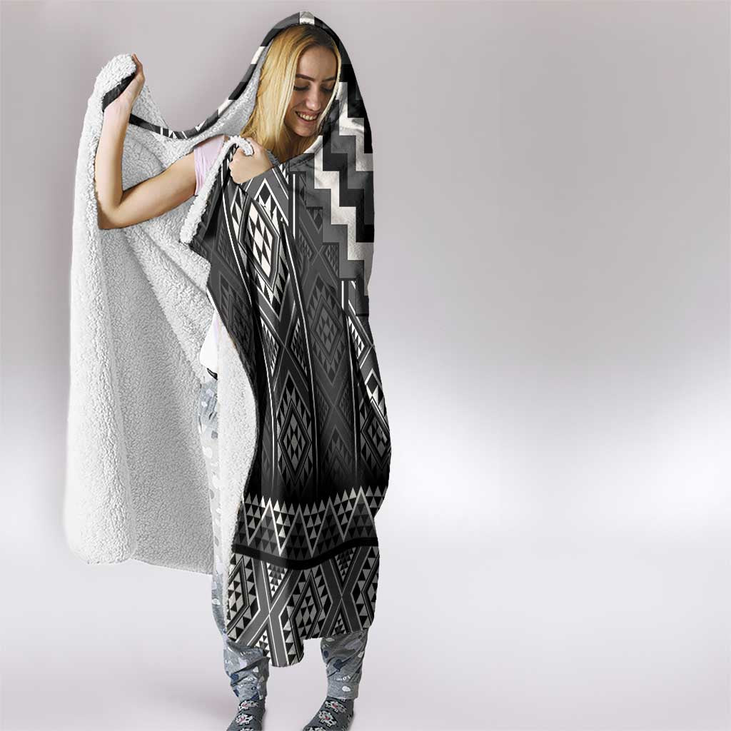 Black Taniko Aotearoa Hooded Blanket Niho Taniwha Mix Poutama LT14 - Polynesian Pride