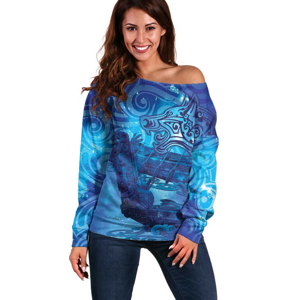 Kuri New Zealand Matariki Off Shoulder Sweater Aotearoa Dog Waka Maori New Year Galaxy Vibes LT14 Women Blue - Polynesian Pride