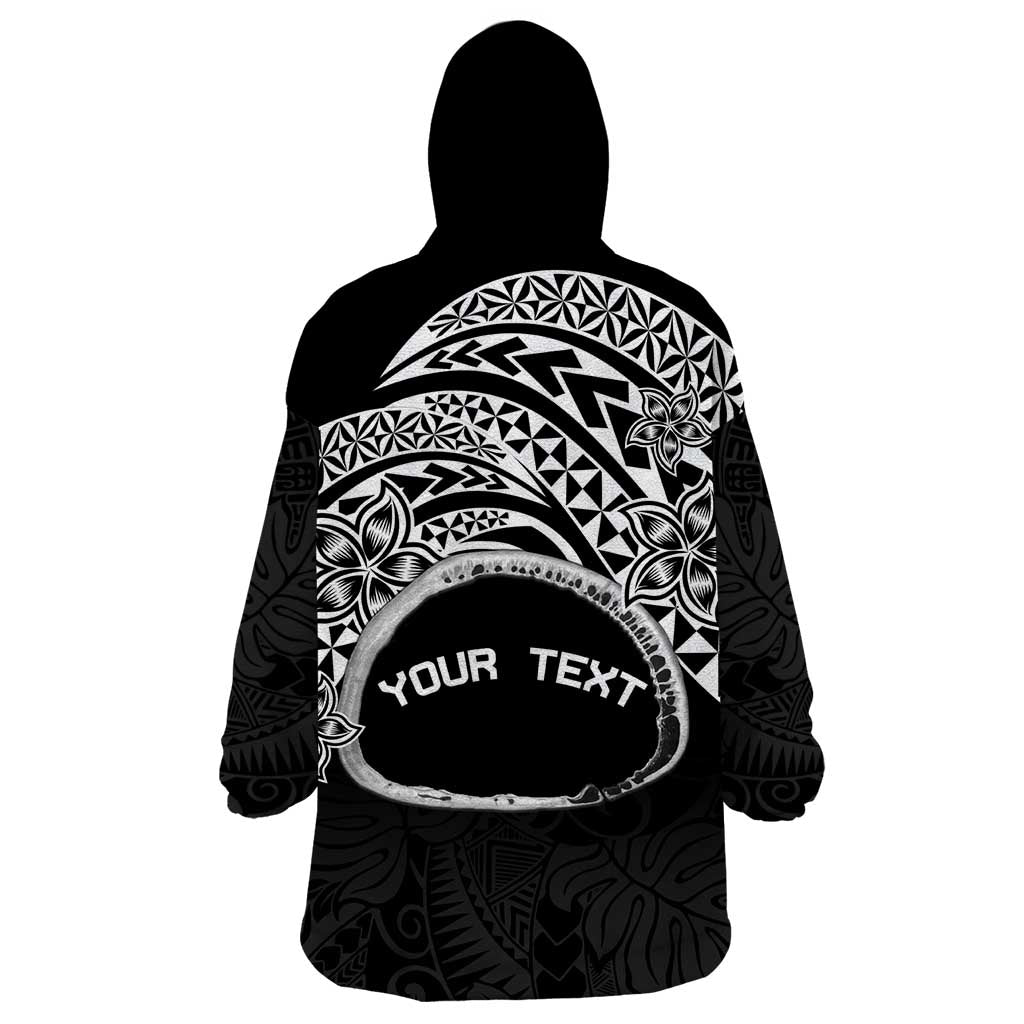 Personalised Pohnpei Nukuoro Micronesia Wearable Blanket Hoodie Polynesian Tattoo Curves Black Version LT14 - Polynesian Pride
