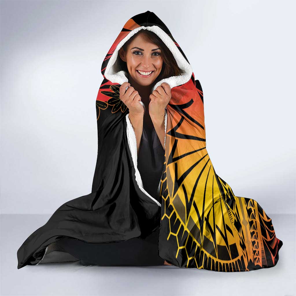 Gradient Marquesas Islands Hooded Blanket Marquesan Matatiki Hammerhead Shark Patutiki LT14 - Polynesian Pride