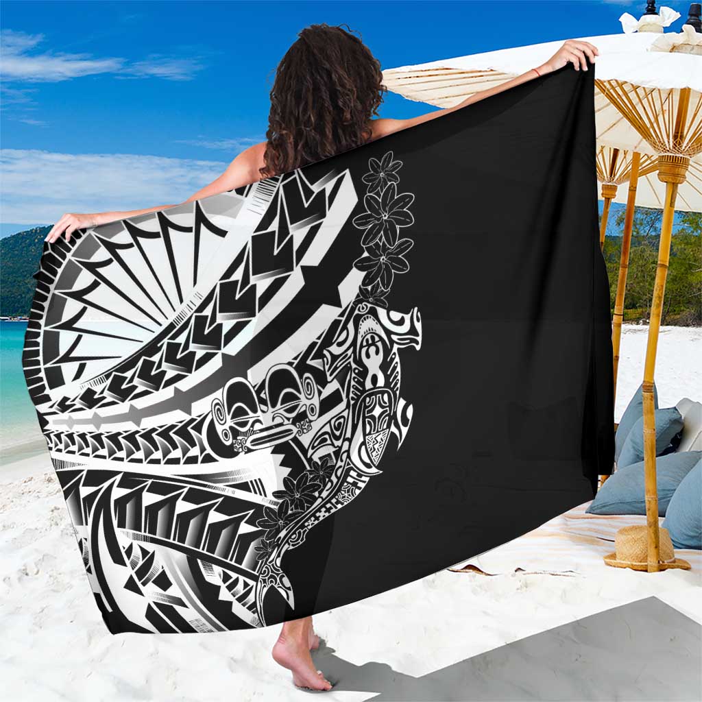 Black White Marquesas Islands Sarong Marquesan Matatiki Hammerhead Shark Patutiki LT14 One Size 44 x 66 inches Black - Polynesian Pride