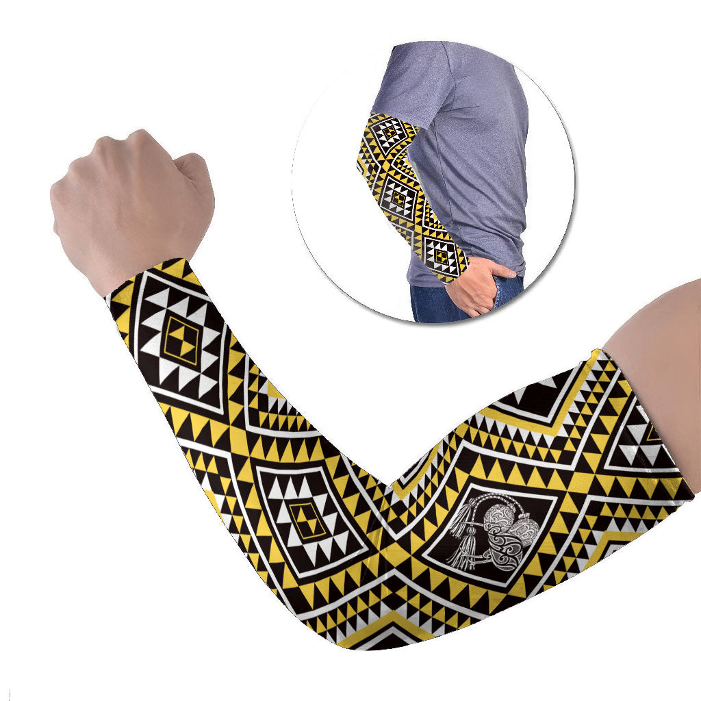 New Zealand Kowhai Taniko Motifs Arm Sleeves Maori Poi Dance Costume Inspired LT14 Set of 2 Yellow - Polynesian Pride