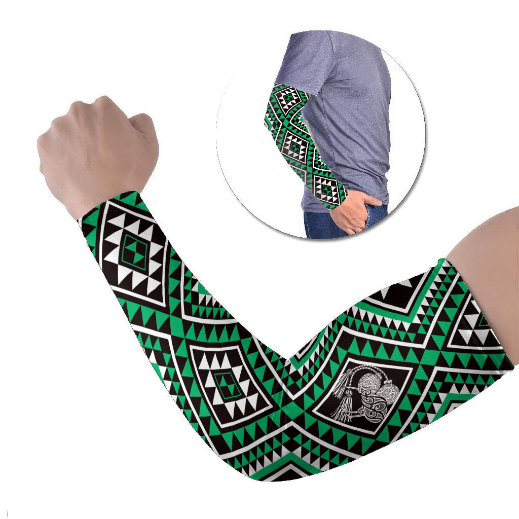 New Zealand Kakariki Taniko Motifs Arm Sleeves Maori Poi Dance Costume Inspired LT14 Set of 2 Green - Polynesian Pride