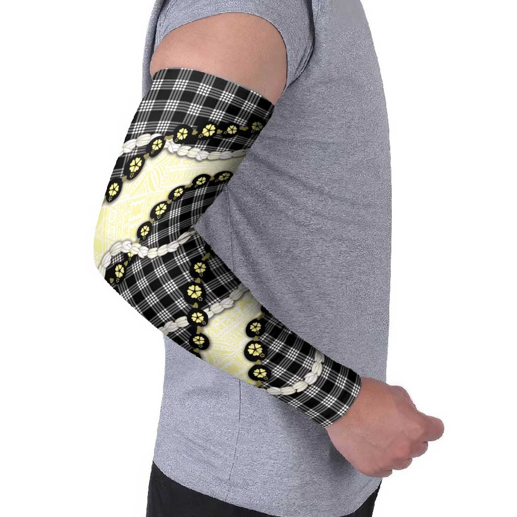Black Palaka Hawaii Arm Sleeves Kukui Nut Pikake Lei Hawaiian Tapa Pattern LT14 - Polynesian Pride