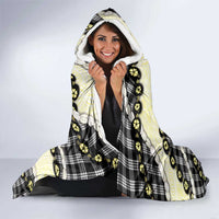 Black Palaka Hawaii Hooded Blanket Kukui Nut Pikake Lei Hawaiian Tapa Pattern LT14 - Polynesian Pride