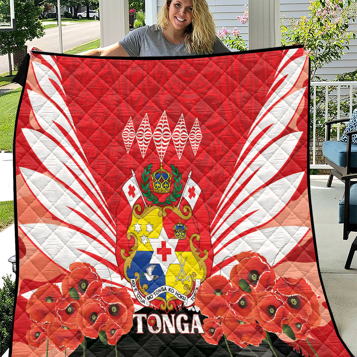 Tonga ANZAC Day Quilt Camouflage With Poppies Lest We Forget LT14 Red - Polynesian Pride