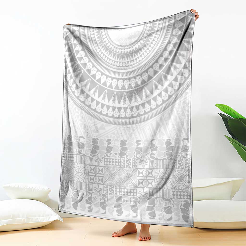 Niue White Sunday Blanket Tapu Fanau Ia Puakenikeni Hiapo Pattern LT14 - Polynesian Pride