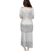 Niue White Sunday Puletasi Tapu Fanau Ia Puakenikeni Hiapo Pattern LT14 - Polynesian Pride