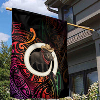 Vanuatu Boar Cowboy Garden Flag Tusk Gradient Polynesian Pattern LT14 - Polynesian Pride