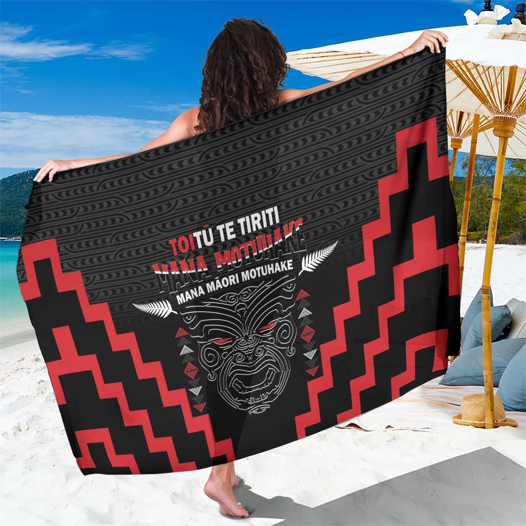 Personalised Toitu Te Tiriti Mana Maori Motuhake Sarong Aotearoa Haka Face Mix Poutama Art LT14 One Size 44 x 66 inches Black - Polynesian Pride
