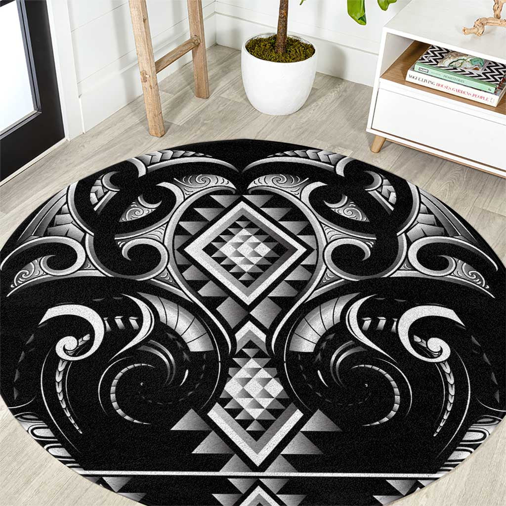 Black Ngaru Taniko With Aotearoa Maori Tattoo Round Carpet LT14 Black - Polynesian Pride