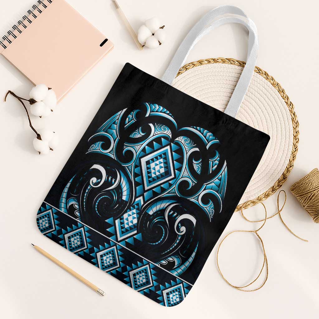 Blue Ngaru Taniko With Aotearoa Maori Tattoo Tote Bag LT14 White Strap One Size Blue - Polynesian Pride