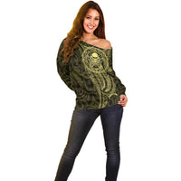 New Zealand Skull Darts Off Shoulder Sweater Aotearoa Maori Chest Tattoo Stylized Gold LT14 - Polynesian Pride