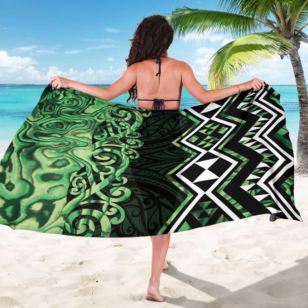 Green Aotearoa Sarong Taniko Motifs With Paua Shell Kowhaiwhai LT14 - Polynesian Pride