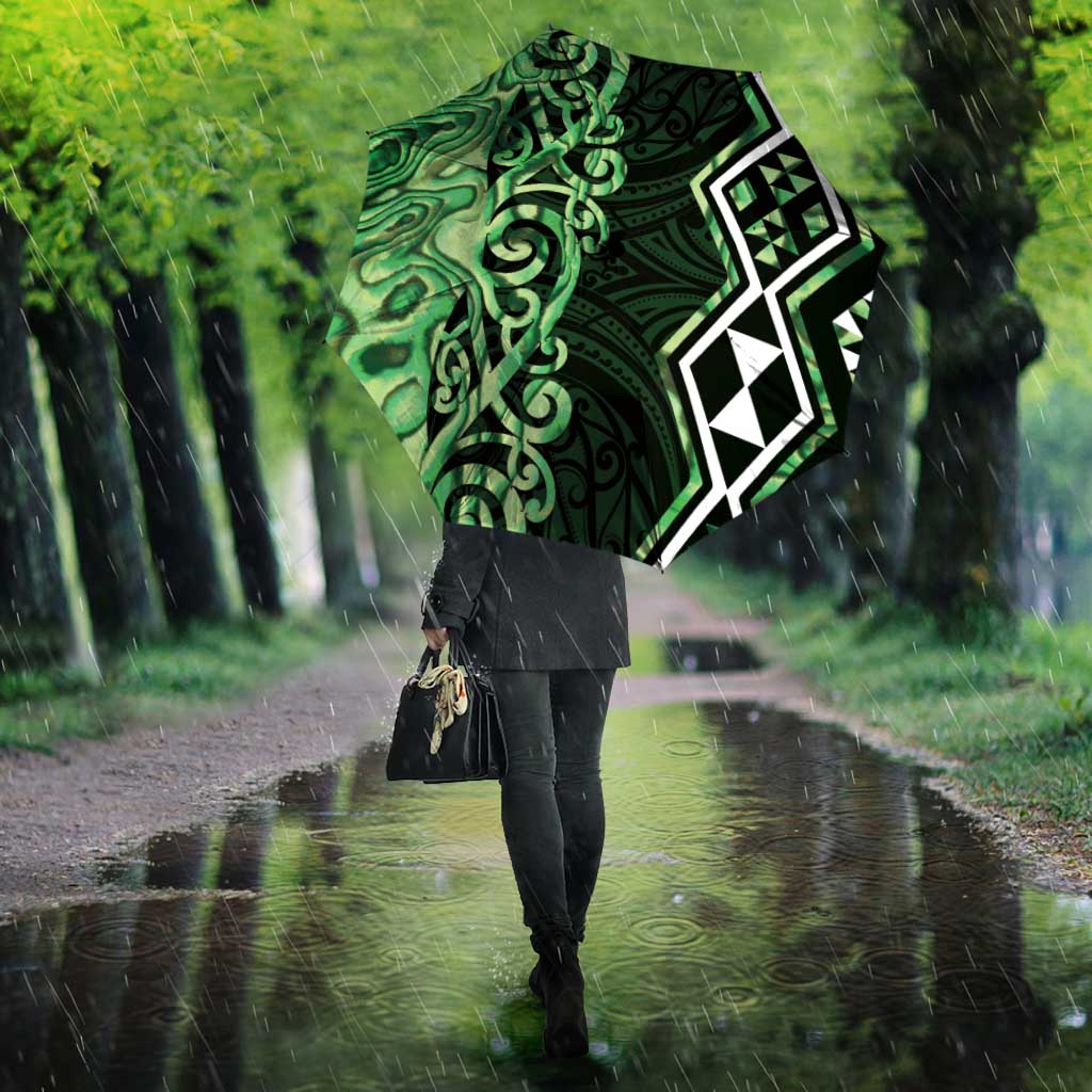 Green Aotearoa Umbrella Taniko Motifs With Paua Shell Kowhaiwhai LT14 - Polynesian Pride