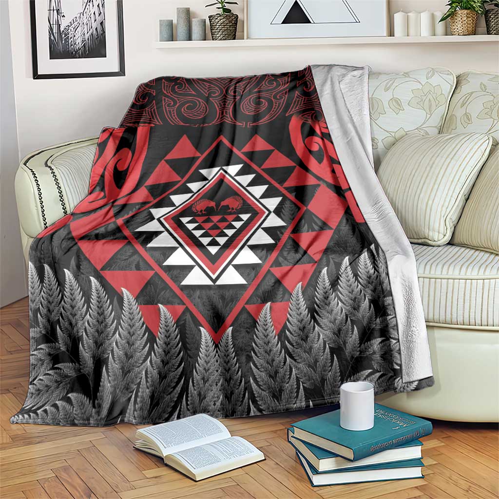 Aotearoa Kiwi Taniko Blanket Silver Fern With Maori Koru Pattern LT14 Red - Polynesian Pride