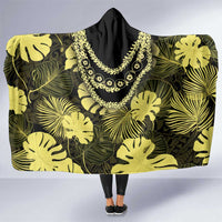 Yellow Hawaii Kukui Nut Lei Hooded Blanket Hawaiian Pattern Monstera Tropical Vibes LT14 One Size Yellow - Polynesian Pride